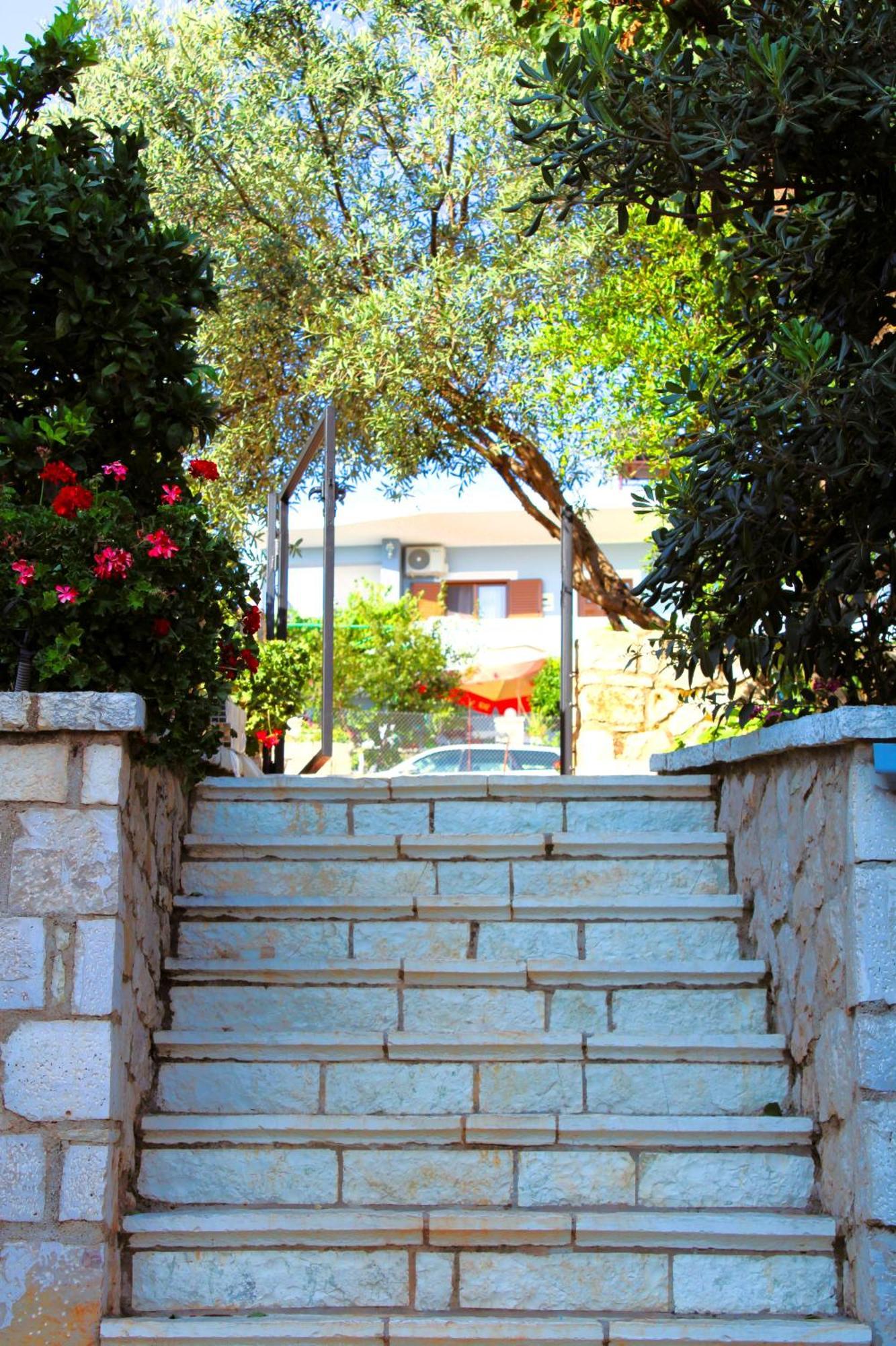 Keli Apartments Ksamil Kültér fotó